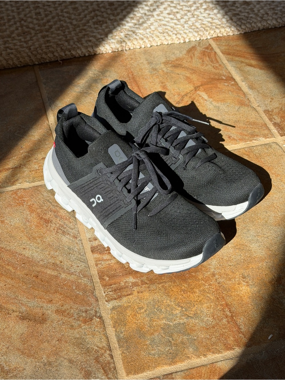 On Running Cloud Black/White Women's Running Sneakers